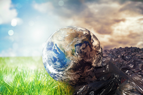 Earth,Is,Chancing,Due,To,Pollution,And,Undifferentiated,Trash.,Save